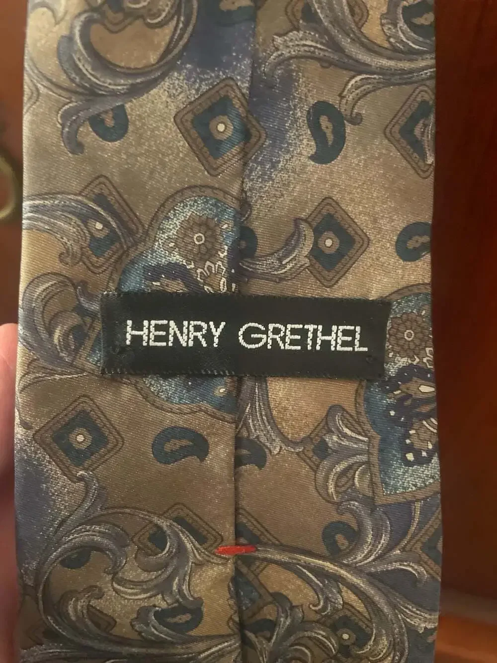 Henry Grethel 100% Italian Silk Vintage Paisley and Floral Medallion Necktie